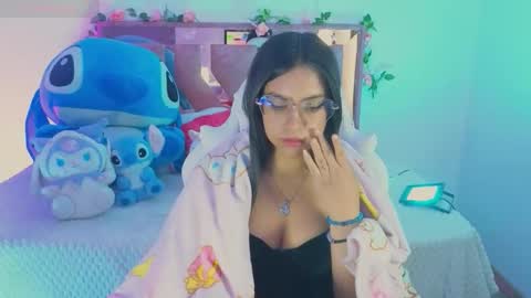 Snapshot of mia_bnnyy chatting on 09-30-25, 08:58 mia_bnnyy online show from 09-30-25, 08:58