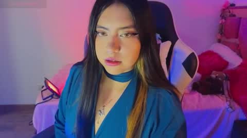 Snapshot of mia_bnnyy chatting on 10-29-25, 05:42 mia_bnnyy online show from 10-29-25, 05:42