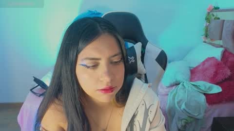 Snapshot of mia_bnnyy chatting on 10-30-25, 05:42 mia_bnnyy online show from 10-30-25, 05:42