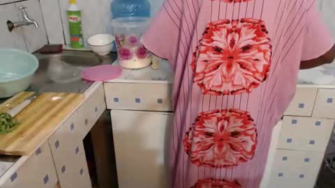 Snapshot of mia_c102130 chatting on 03-11-25, 05:13 MIA online show from 03-11-25, 05:13