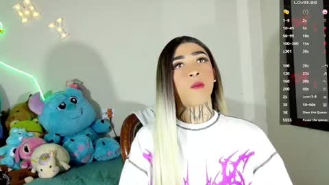 mia califa online show from 06-19-26, 04:06