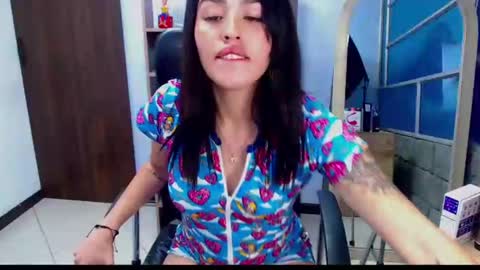 mia_charlothe online show from 01-08-25, 06:41