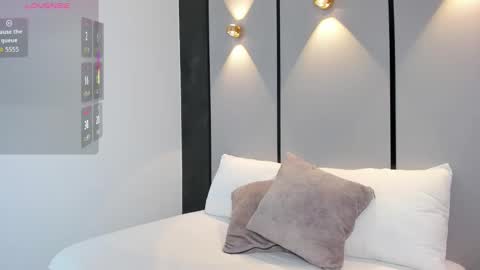 M I A  online show from 03-15-26, 02:17