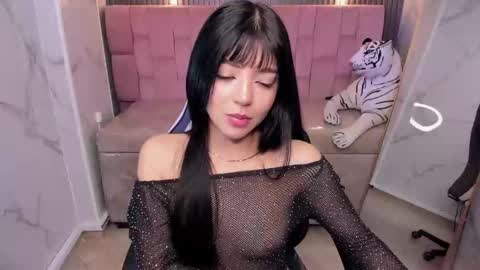 Snapshot of mia_collins_b chatting on 10-08-25, 01:20 mia_collins_b online show from 10-08-25, 01:20