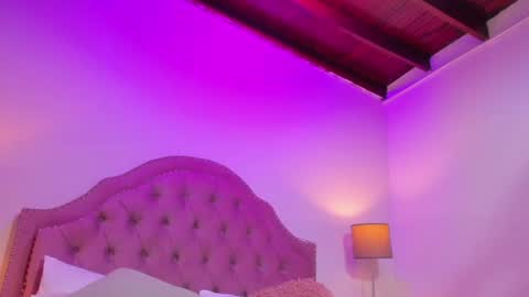 Mia Culpa online show from 06-11-26, 02:53