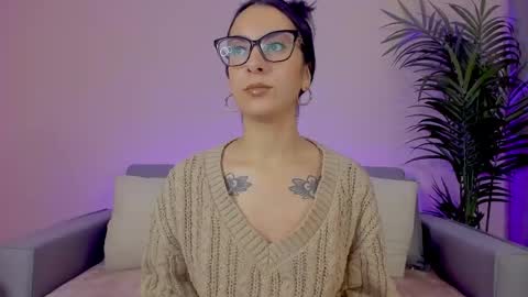 Sarah Luna online show from 05-04-26, 12:12