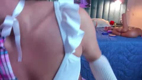 Mia Elieth online show from 05-20-26, 04:07