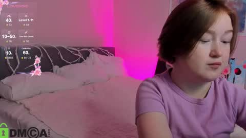 Mia online show from 10-19-25, 02:34