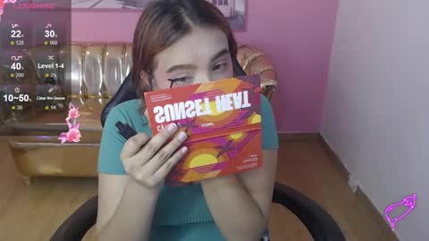 Snapshot of mia_foster_t chatting on 11-04-25, 12:37 Mia online show from 11-04-25, 12:37