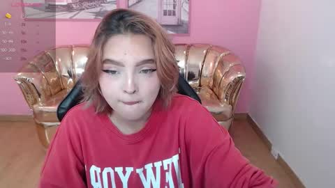 Snapshot of mia_foster_t chatting on 11-11-25, 12:38 Mia online show from 11-11-25, 12:38