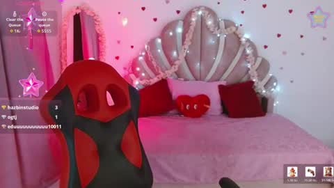 mia online show from 06-11-26, 02:53