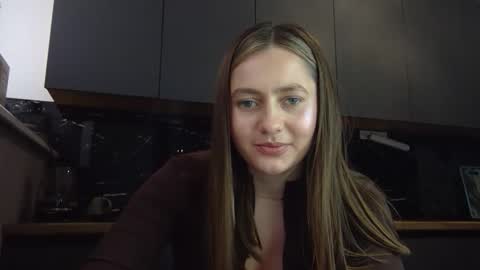 mia_fride1 online show from 01-14-26, 11:16