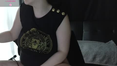 Golden ones online show from 03-09-26, 02:21