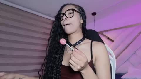 Mia online show from 03-04-26, 03:12