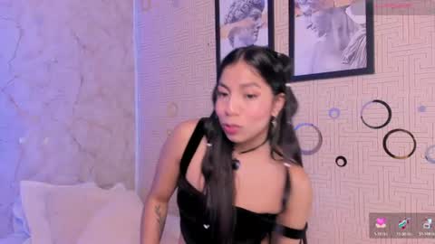 Mia online show from 06-18-26, 03:49