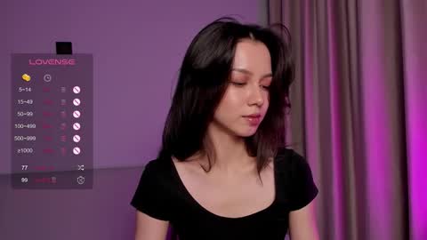 Mia online show from 09-20-25, 06:20