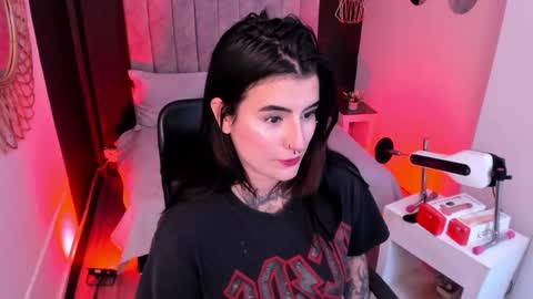 Snapshot of mia_jagger chatting on 03-07-26, 08:50 Val online show from 03-07-26, 08:50