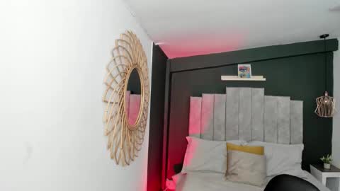 Snapshot of mia_jagger chatting on 03-11-26, 07:31 Val online show from 03-11-26, 07:31