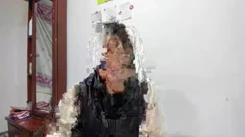 mia kaneee online show from 01-14-25, 02:50