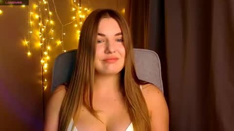 mia_lemm online show from 09-17-25, 10:39
