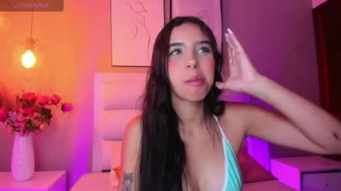 mia levy online show from 06-11-26, 01:20