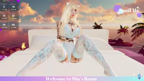 Snapshot of mia_lilah chatting on 07-15-26, 05:18 Mia online show from 07-15-26, 05:18
