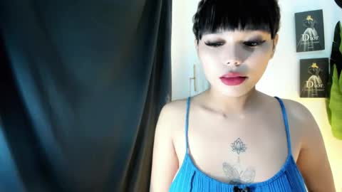 M I A online show from 05-01-26, 07:57