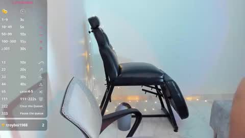 Luci  online show from 02-04-26, 03:23