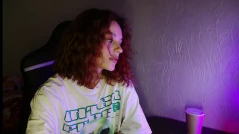 mia_luiza online show from 06-07-26, 08:12