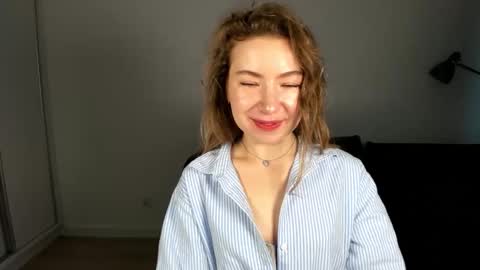 Mia online show from 02-12-26, 07:36