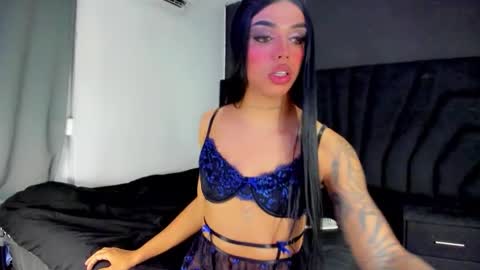 Snapshot of mia_malkova0 chatting on 01-07-26, 01:19 Mia3 online show from 01-07-26, 01:19