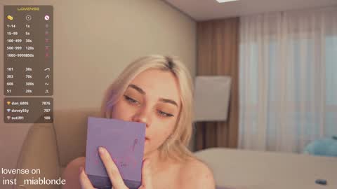 mia_milagros online show from 01-08-25, 06:20