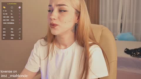 mia_milagros online show from 01-21-25, 01:08