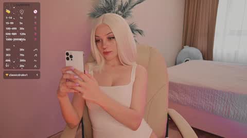 mia_milagros online show from 09-18-25, 06:04