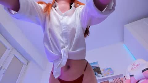 Snapshot of mia_mintz chatting on 03-22-26, 02:26 Mia online show from 03-22-26, 02:26