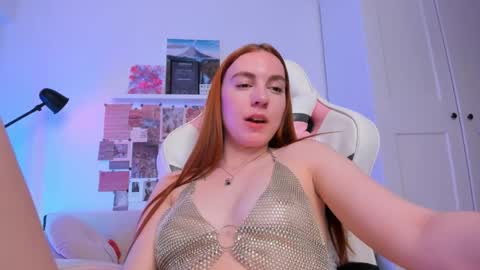 Snapshot of mia_mintz chatting on 04-06-26, 04:46 Mia online show from 04-06-26, 04:46