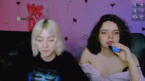 mia_mooon_ online show from 05-18-26, 07:20
