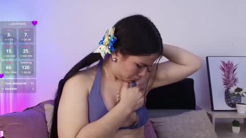 Snapshot of mia_moralez chatting on 03-01-25, 06:21 MIA online show from 03-01-25, 06:21