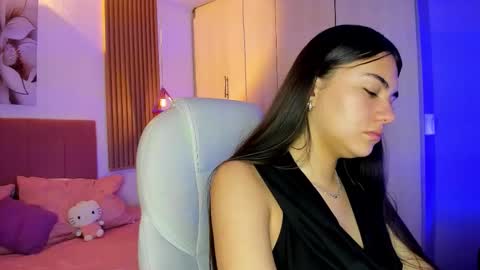 Mia Nevaeh - follow me online show from 01-09-26, 08:32
