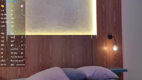 Mia online show from 02-03-26, 02:22