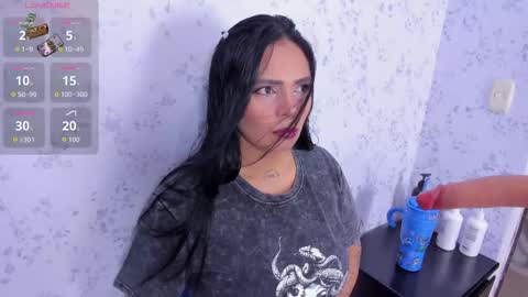 mia novoa online show from 11-03-25, 07:59