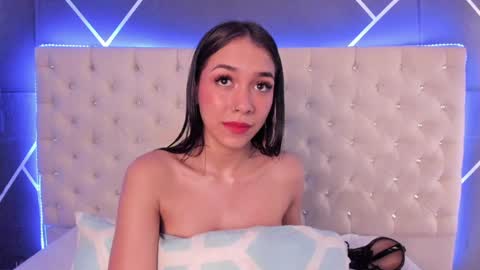 mia_oconner online show from 12-14-24, 07:25