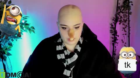 Mia online show from 02-26-26, 12:42