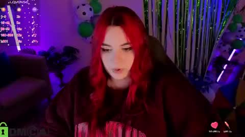Mia online show from 06-21-26, 01:08