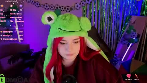 Mia online show from 06-22-26, 03:25