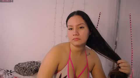 mia reys online show from 12-16-24, 12:38