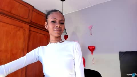 Mia online show from 02-22-25, 02:41