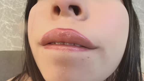 Mia Roux online show from 12-19-24, 11:46