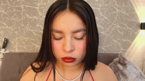 Mia Roux online show from 02-07-25, 09:58