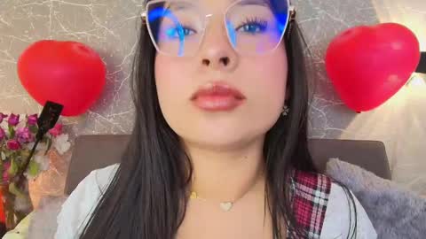 Mia Roux online show from 02-17-25, 07:42